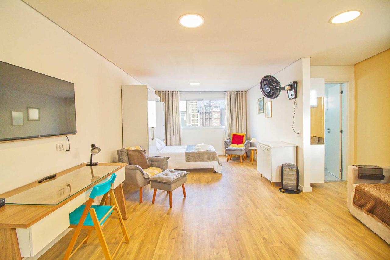Apto Com Wifi E Home Office No Centro De São Paulo Luaran gambar